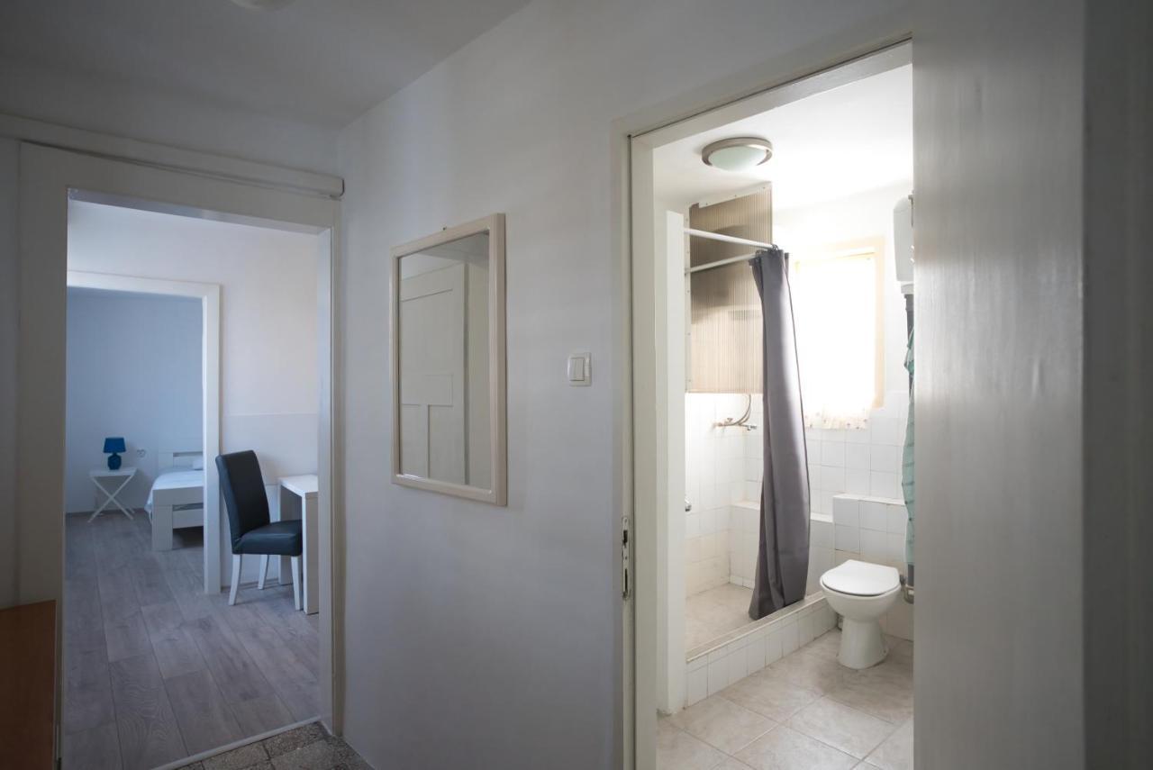Apartment Fly Split Bagian luar foto